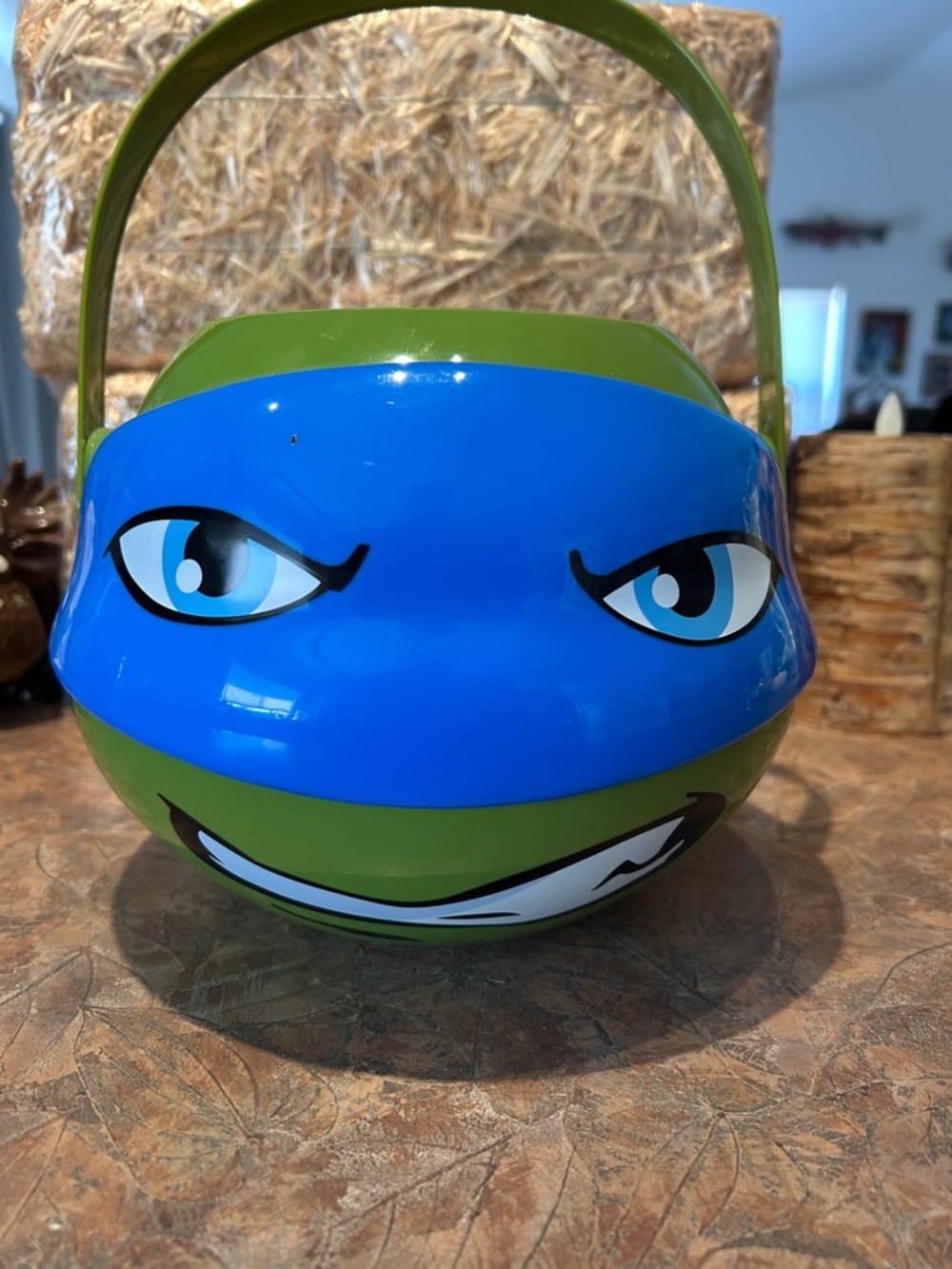 Leonardo TMNT 2015 Vintage Halloween Trick or Treat Candy Bucket